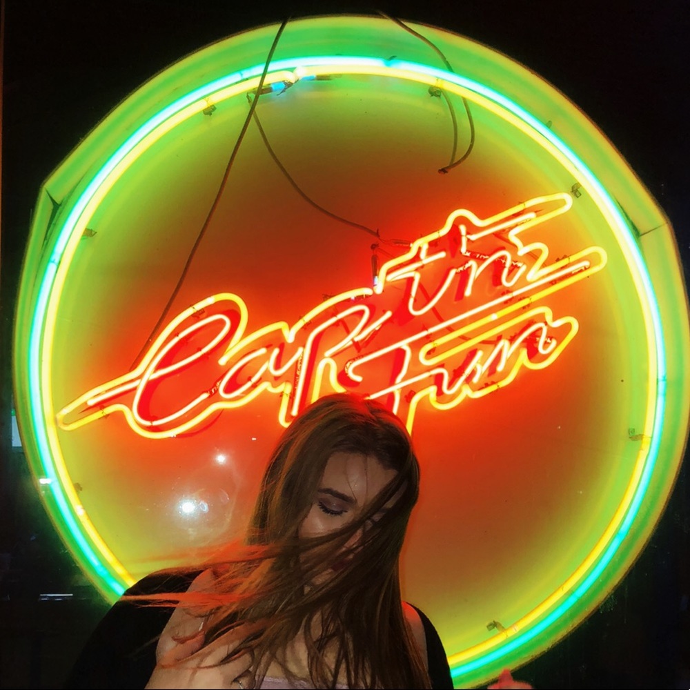 Meet your Posher, Greyson